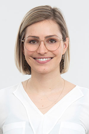Ann-Kathrin Schmid, Augenoptikerin